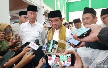 Bahlil Tegaskan Pesantren Berperan Besar Sejak Sebelum Kemerdekaan Indonesia