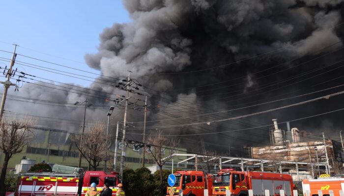 Kebakaran Pabrik Suku Cadang Mobil di Daejeon Tewaskan 11 Orang